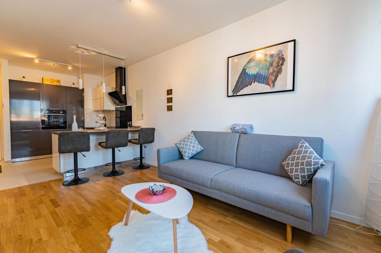 Flexible Selfcheckins 25 - Zagreb - Garage - Loggia - New - Luxury Apartment Luaran gambar