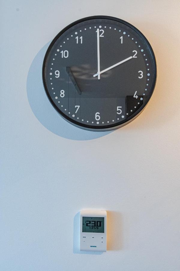 Flexible Selfcheckins 25 - Zagreb - Garage - Loggia - New - Luxury Apartment Luaran gambar